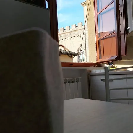 Vivi In Torre Medioevale Apartamento Perugia
